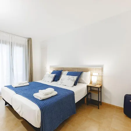 Apartment Bravissimo Placa Catalunya, 2-bedroom With Terrace Girona