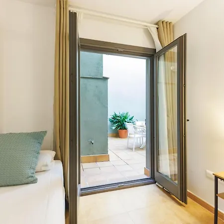 Bravissimo Placa Catalunya, 2-bedroom With Terrace Apartment