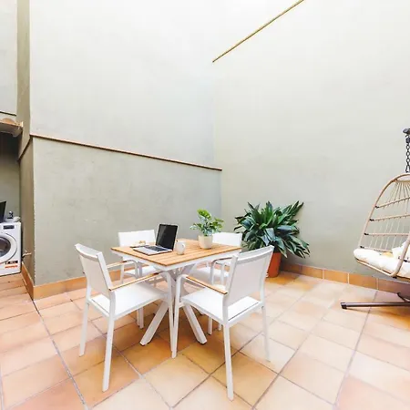 Bravissimo Placa Catalunya, 2-bedroom With Terrace *