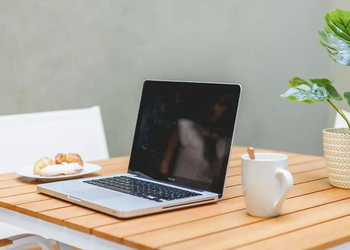 Bravissimo Placa Catalunya, 2-bedroom With Terrace *