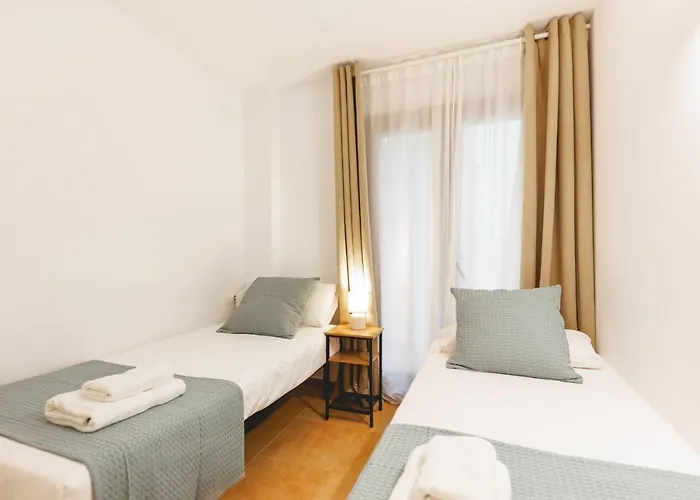 Bravissimo Placa Catalunya, 2-bedroom With Terrace * Gerona